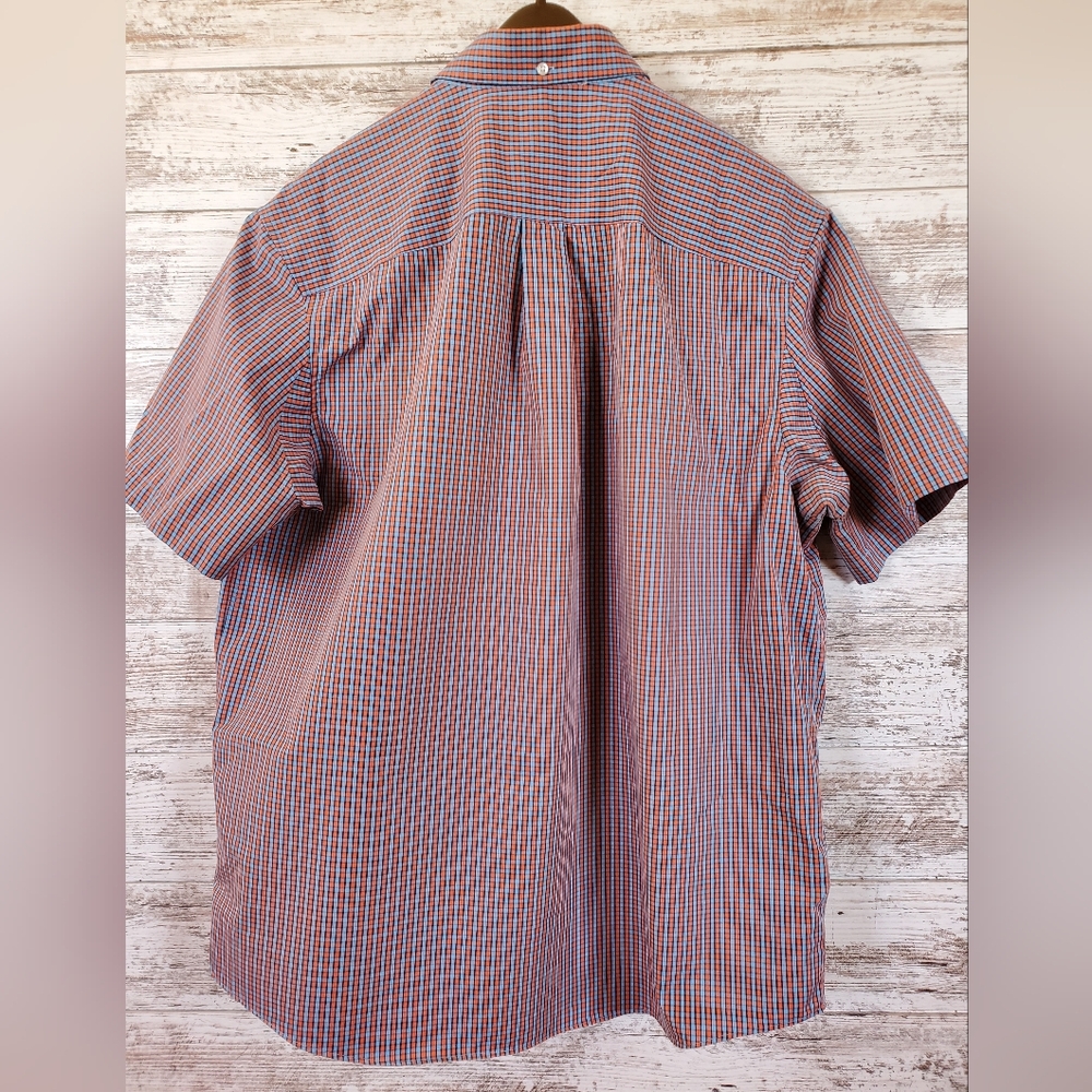 Duluth Trading Co. MagnaReady Wrinklefighter Short Sleeve Shirt Magnetic Buttons - Picture 3 of 9